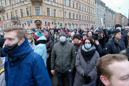 Санкт-Петербург. Митингующие во время несанкционированной акции в поддержку Алексея Навального.