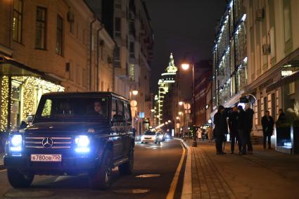 Москва. Ночные клубы и бары возобновили свою работу в обычном режиме  после отмены части ограничений, введённых из-за пандемии коронавируса.