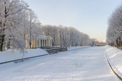 Санкт-Петербург. Заснеженный город.