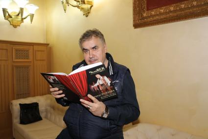 Церемония передачи музею города Мичуринска артефактов, связанных с театральной жизнью актера Владимира Зельдина. 2020. На снимке: актер Стас Садальский
