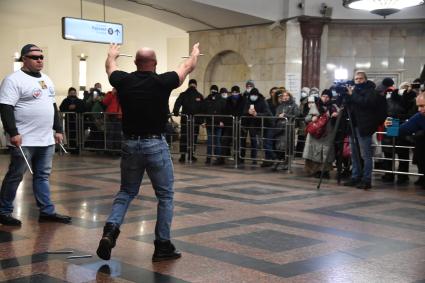 Москва. Во время проведения праздничной спортивной программы в честь Дня защитника Отечества на станции метро `Курская`.