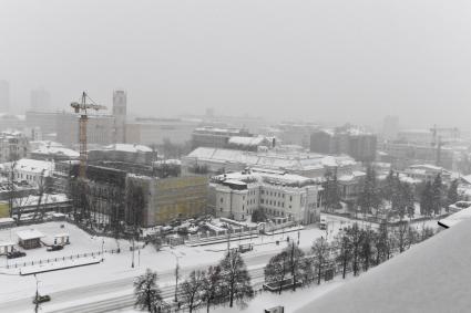 Москва. Панорама города с Храма Христа Спасителя.