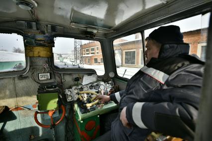 Алапаевск. Алапаевская узкоколейная железная дорога. Презентация нового туристического маршрута \'Императорский поезд\' по памятным местам Алапаевска, где были убиты члены семьи императора Николая II.