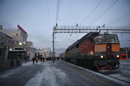 Екатеринбург. Екатеринбургский железнодорожный вокзал. Презентация нового туристического маршрута \'Императорский поезд\' по памятным местам Алапаевска, где  Отправка первого состава