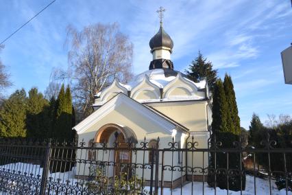 Московская область, Звенигород.  Церковь Богоявления Господня.