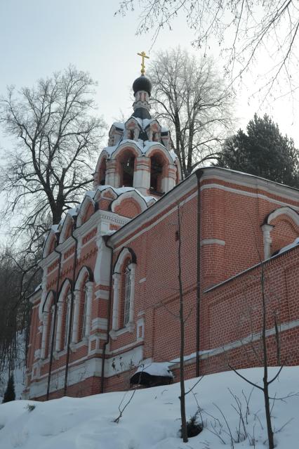 Московская область, Звенигород.  Церковь Преподобного Саввы на территории Саввино-Сторожевского монастыря.