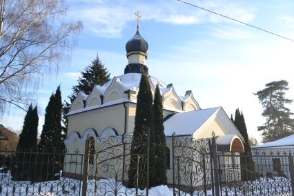 Московская область, Звенигород.  Церковь Богоявления Господня.