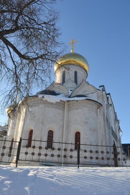 Московская область, Звенигород. Собор Рождества Богородицы на территории Саввино-Сторожевского монастыря.