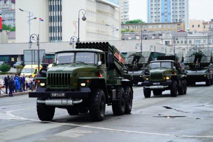 Владивосток.  военном параде в ознаменование 75-летия Победы в Великой Отечественной войне 1941-1945 годов.