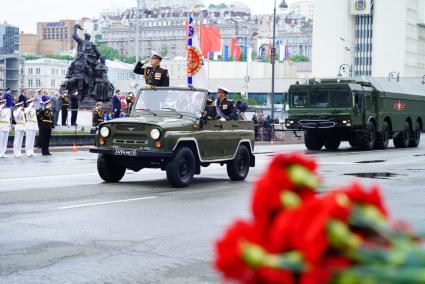 Владивосток.  Военная техника на военном параде  в ознаменование 75-летия Победы в Великой Отечественной войне 1941-1945 годов.