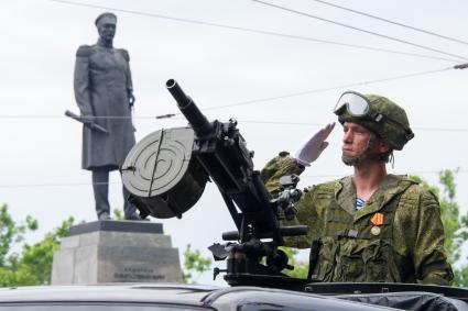 Крым, Севастополь.  Военная техника на параде  в ознаменование 75-летия Победы в Великой Отечественной войне 1941-1945 годов.