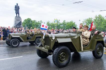 Крым, Севастополь. На  военном параде в ознаменование 75-летия Победы в Великой Отечественной войне 1941-1945 годов.