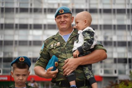 Самара. Во время празднования Дня Воздушно-десантных войск России.