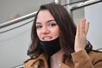Москва. Спортсменка Евгения Медведева на Кубке России по фигурному катанию.