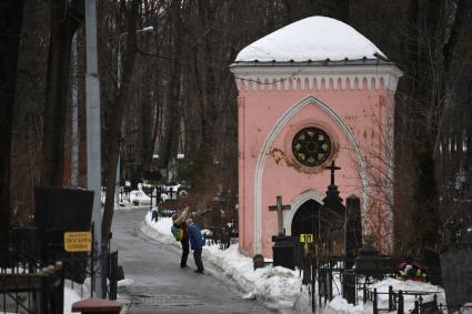 Москва.  Часовня-усыпальница Волконской на Введенском кладбище.