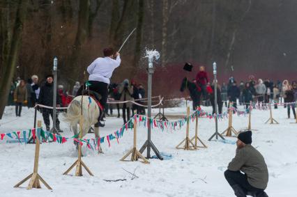 Санкт-Петербург. Народные гуляния `Шуми, Масленица!` в ЦПКиО им. С.М. Кирова.