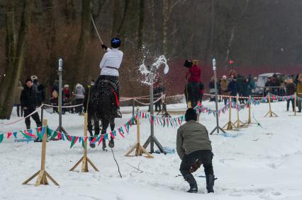 Санкт-Петербург. Народные гуляния `Шуми, Масленица!` в ЦПКиО им. С.М. Кирова.