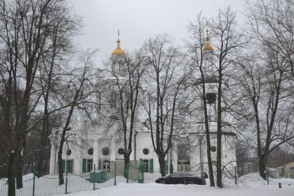 Москва. Храм Влахернской Божьей Матери в усадьбе князей Голицыных `Влахернское - Кузьминки`.