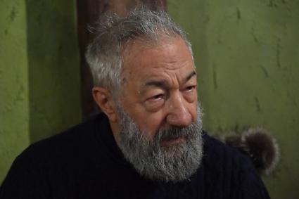 Нарьян-Мар. Специальный представитель президента РФ по международному сотрудничеству в Арктике и Антарктике Артур Чилингаров во время открытия соревнований по кроссу на снегоходах на Кубок Героя Советского Союза, Героя Российской Федерации Артура Чилингарова.