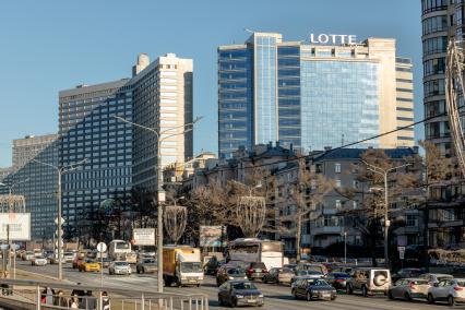 Москва. Автомобильное движение на Новом Арбате.