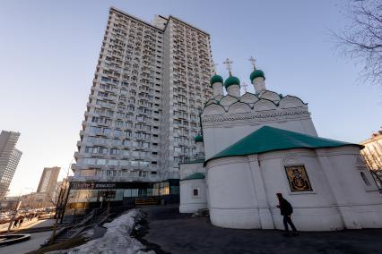 Москва. Церковь Симеона Столпника на Поварской улице.