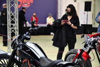Москва. На международной выставке `Мотовесна-2021` в московском Экспоцентре на Красной Пресне.