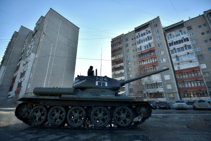 Екатеринбург. Репетиция парада Победы. Танк Т-34