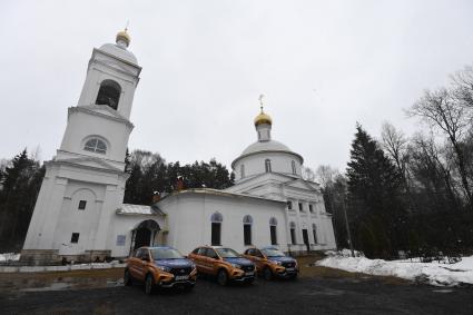 Владимирская область. Церковь Андрея Первозванного рядом с местом гибели Юрия Гагарина и Владимира Серегина под селом Новоселово.