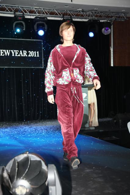 Lotte Hotel. Новогодняя вечеринка FASHION NEW YEAR 2011. На снимке: певец Прохор Шаляпин