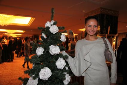 Lotte Hotel. Новогодняя вечеринка FASHION NEW YEAR 2011. На снимке: телеведущая, спортсменка Ляйсан Утяшева