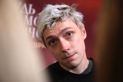 Кинотеатр ИЛЛЮЗИОН. Премьера Фильма КТО-НИБУДЬ ВИДЕЛ МОЮ ДЕВЧОНКУ? 2021. На снимке: актер Александр Горчилин