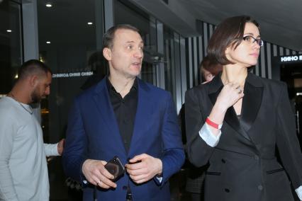 Кинотеатр КАРО ОКТЯБРЬ. Премьера фильма LOVE. 2021. На снимке: актер Анатолий Белый и его супруга Инесса Москвичева