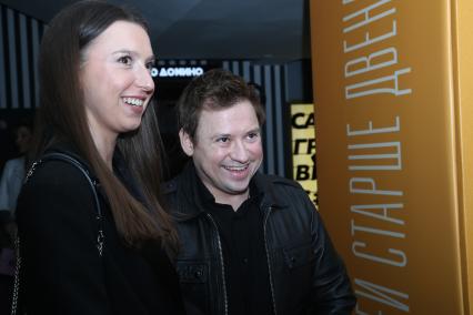 Кинотеатр КАРО 11 ОКТЯБРЬ. Премьера фильма ПАРА ИЗ БУДУЩЕГО. 2021. На снимке: актеры Александра Велескевич и Андрей Гайдулян