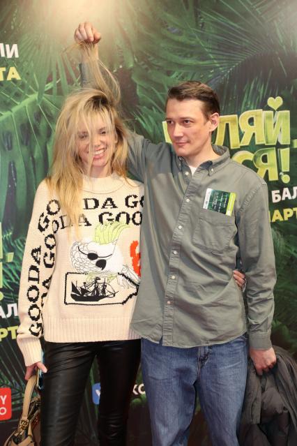 Кинотеатр ФОРМУЛА КИНО. Премьера фильма ГУЛЯЙ, ВАСЯ! СВИДАНИЕ НА БАЛИ. 2021. На снимке: телеведущая Валерия Дергилева и актер Сергей Гилев