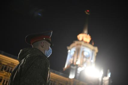 Екатеринбург. Первая ночная репетиция военного парада к дню Победы