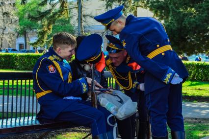 Челябинск. Генеральная репетиция парада, посвященного 76-й годовщине Победы в Великой Отечественной войне.