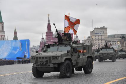 Москва. Бронеавтомобиль `Тайфун-ПВО` во время военного парада, посвященного 76-й годовщине Победы в Великой Отечественной войне.