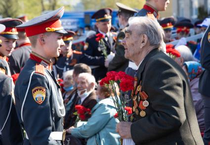 Пермь.  Ветеран ВОВ во время празднования 76-й годовщины Победы в Великой Отечественной войне.