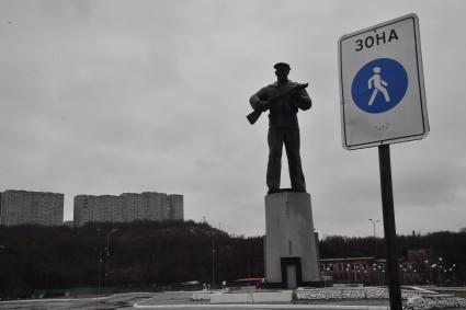 Североморск. Памятник героям-североморцам.