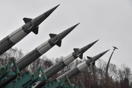 Мурманская область. Экспозиция под открытым небом в музее военно-воздушных сил Северного флота.
