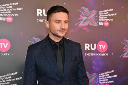 Московская область. Певец Сергей Лазарев на церемонии вручения X Русской музыкальной премии телеканала RU.TV в концертном зале `Крокус Сити Холл`.
