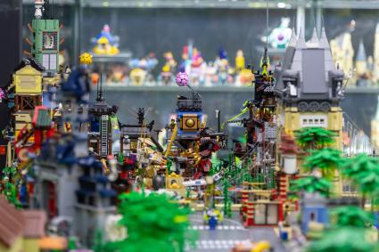 Москва. Музей лего Brick Star в `Неглинной галерее`.