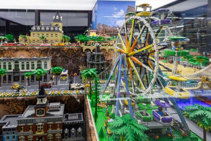 Москва. Музей лего Brick Star в `Неглинной галерее`.