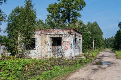 Московская область. Адуляр - заброшенный военный городок бывшей войсковой части 51850.