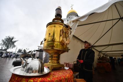 Московская область. Во время Елисаветинского крестного хода в селе Ильинское Московской области, посвященного 130-летию присоединения к православию Великой Княгини Елизаветы Фёдоровны.