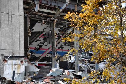 Москва.  Снос здания ледоввого дворца ЦСКА имени Всеволода Боброва на Ленинградском проспекте.