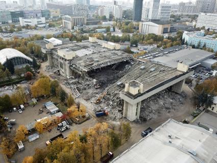 Москва.  Снос здания ледоввого дворца ЦСКА имени Всеволода Боброва на Ленинградском проспекте.