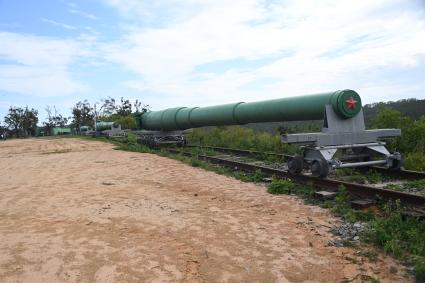 Остров Русский. Военно-исторический парк культуры и отдыха вооруженных сил РФ `Патриот` на территории мемориального комплекса `Ворошиловская батарея`.