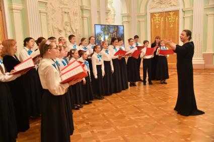 Москва. В Российском фонде культуры  состоялось торжественное собрание, посвященное 300-летию Московского Синодального хора.