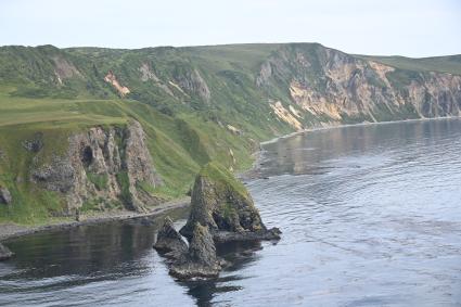 Сахалинская область, остров Уруп. Виды острова.